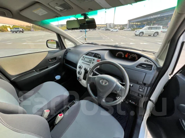 Toyota Ractis. ��������, 4wd, 1.5 (105��.�.), ������, 298 000����. �� ����