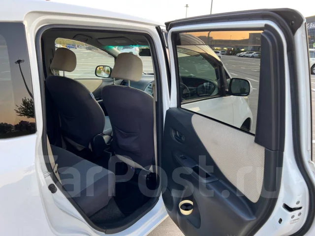Toyota Ractis. ��������, 4wd, 1.5 (105��.�.), ������, 298 000����. �� ����