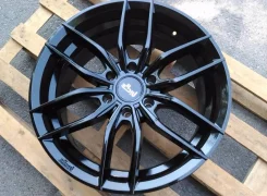 Niche Vosso. 9.0x20", 6x139.7, ET20, �� 106,1���. ��� ����� �� ������ ����