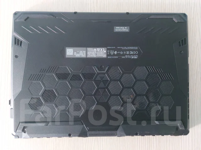 Asus TUF Gaming A15. 15.6", 2,9����, ��� 8 ��, ���� 512���, WiFi: 1, Bluetooth: 1 ����