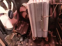 AMD Ryzen 5 2600X ����