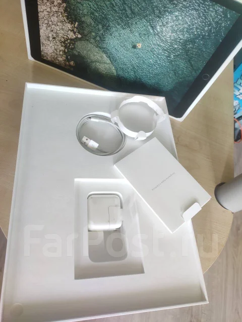 Apple iPad Pro 12.9 ����