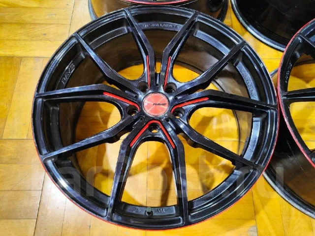 RAYS Gram Lights 57FXX. 8.5x20", 5x114.3, ET38, �� 77���. ����