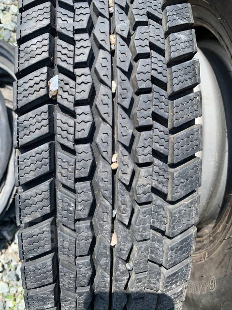 Dunlop SP LT 01. �����������, 2012 ���, �/�, ����� 10 % ����