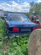 Audi A8 ����