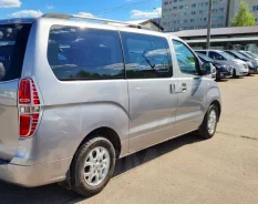Hyundai Grand Starex ����