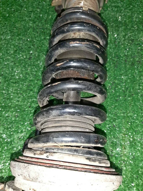 Как снять задние стойки тойота виш - 86 фото