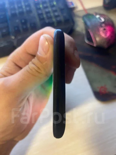 Samsung Galaxy A20. �/�, ������, 3G, 4G LTE, Dual-SIM, NFC ����