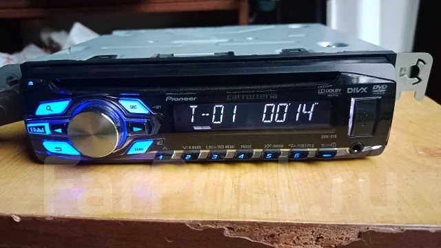 Pioneer Carrozzeria DVH-570 ����