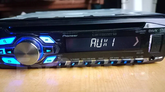 Pioneer Carrozzeria DVH-570 ����