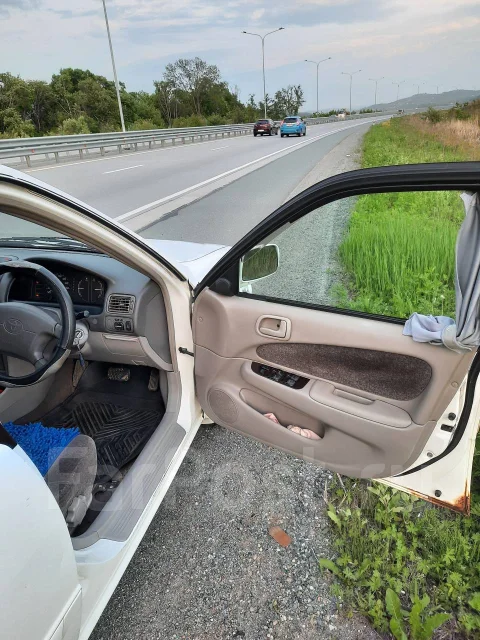 Toyota Corolla. �������, 4wd, 1.5 (114��.�.), ������, 354 792����. �� ����