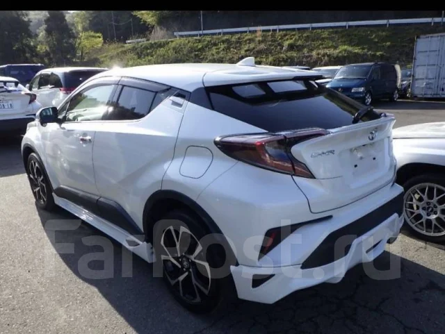 Toyota C-HR. �������, 4wd, 1.2 (115��.�.), ������, 52 400����. ��, �/� ����
