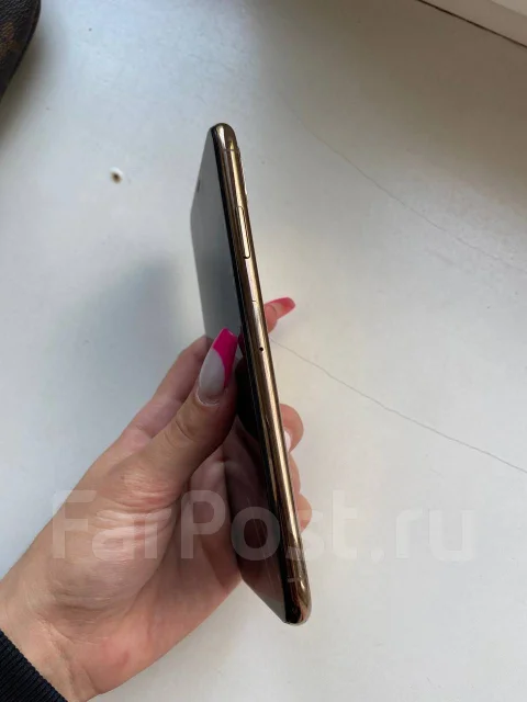Apple iPhone Xs Max. �/�, �������, 3G, 4G LTE, NFC ����