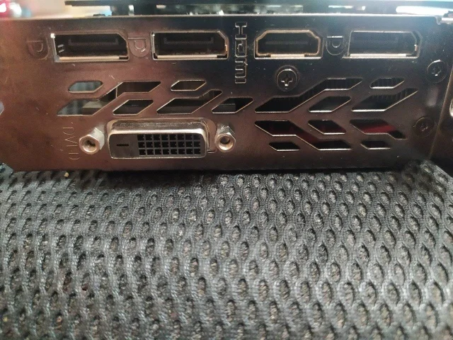 GeForce GTX 1060 ����
