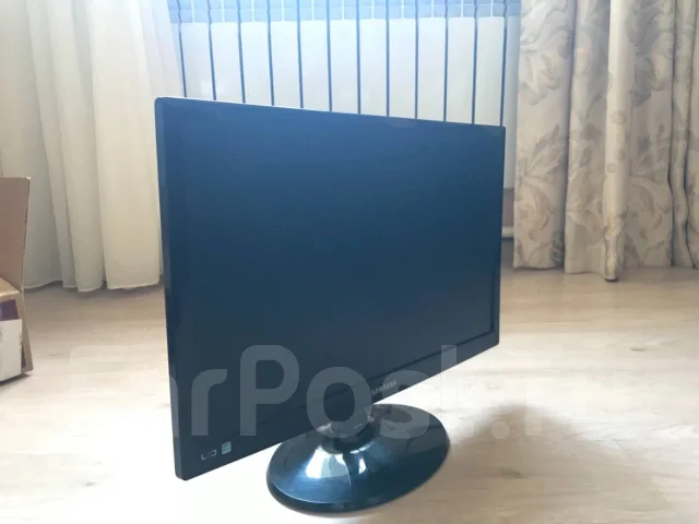 Samsung. 24" ����