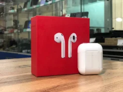 Apple AirPods ����