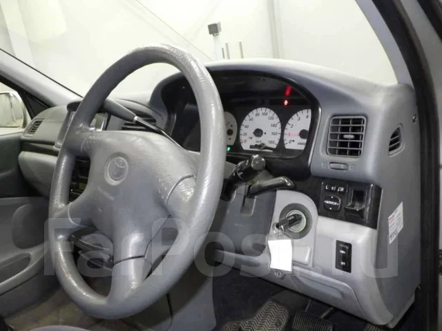 Toyota Hiace Regius. �������, 4wd, 2.7 (145��.�.), ������, 101����. ��, �/�, ��� ���. ��� ����� �� ������� ����