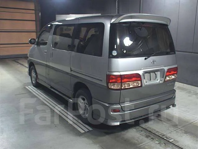 Toyota Hiace Regius. �������, 4wd, 3.0 (130��.�.), ������, 122����. ��, �/�, ��� ���. ��� ����� �� ������� ����