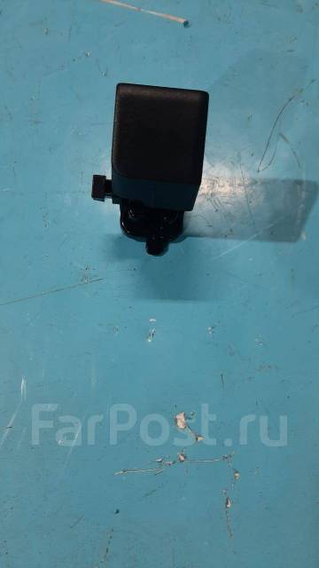 Кнопка для бардачка