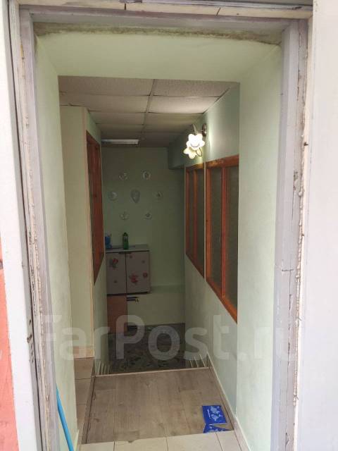 Помещение на первом этаже жилого дома с отдельным входом, 57,0 кв. м ...