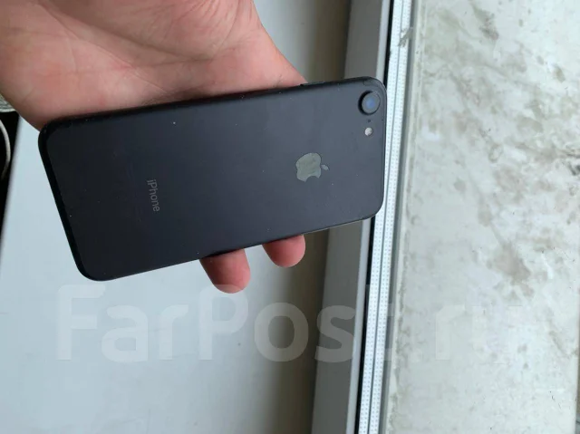 Apple iPhone 7. �/�, ������, 4G LTE ����