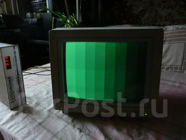 ViewSonic. 10", ���������� ��� (CRT) ����