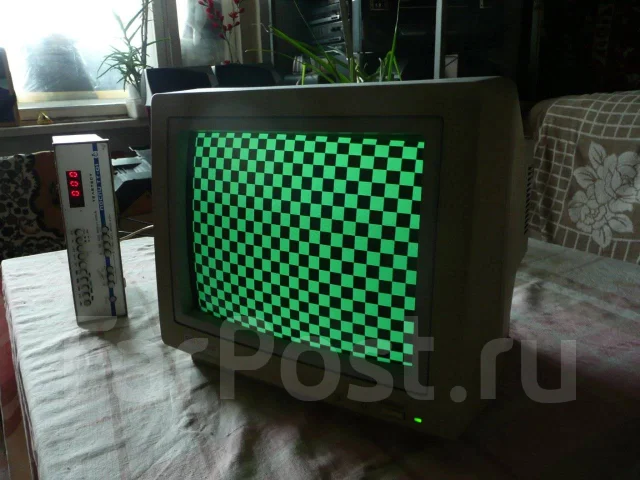ViewSonic. 10", ���������� ��� (CRT) ����