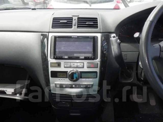 Toyota Ipsum. �������, ��������, 2.4 (160��.�.), ������, 84����. ��, �/�, ��� ���. ��� ����� �� ������������ ����