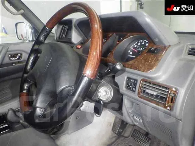 Mitsubishi Pajero. �������, 4wd, 3.5 (245��.�.), ������, 131����. ��, �/�, ��� ���. ��� ����� �� ������� ����