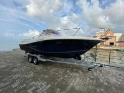 Jeanneau. 2012 ���, ����� 6,95��., ��������� ���������, 300��.�., ������ ����