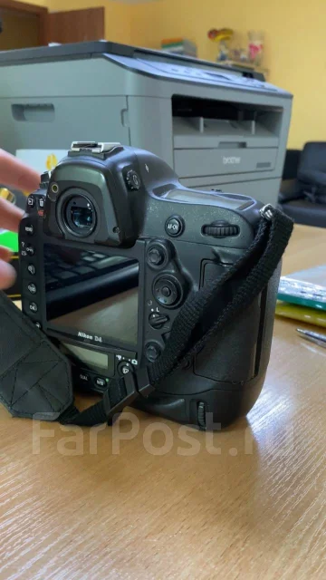 Nikon D4 ����