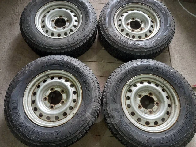Комплект дисков Toyota Land Cruiser HZJ78 . Из Японии. Б/П - Диски в ...