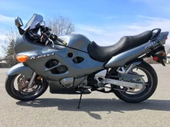 Suzuki GSX 750F Katana. 750����. ��., ��������, ���, � �������� ����