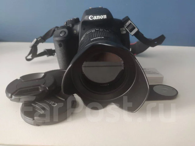 Canon EOS 700D ����