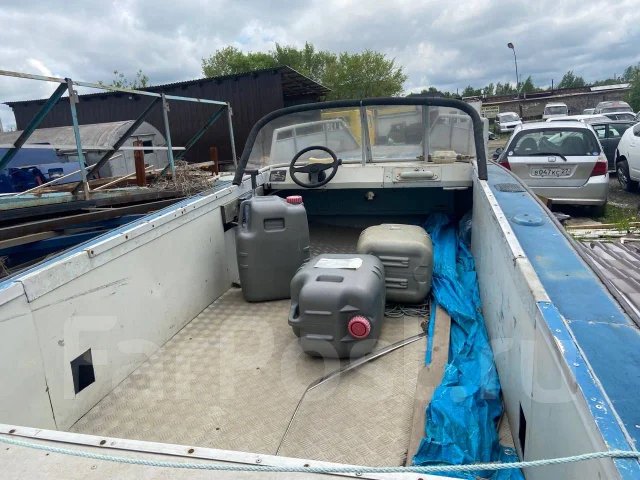 ����-�. 1995 ���, ����� 5,5��., ��������� ���������, 115��.�., ������ ����