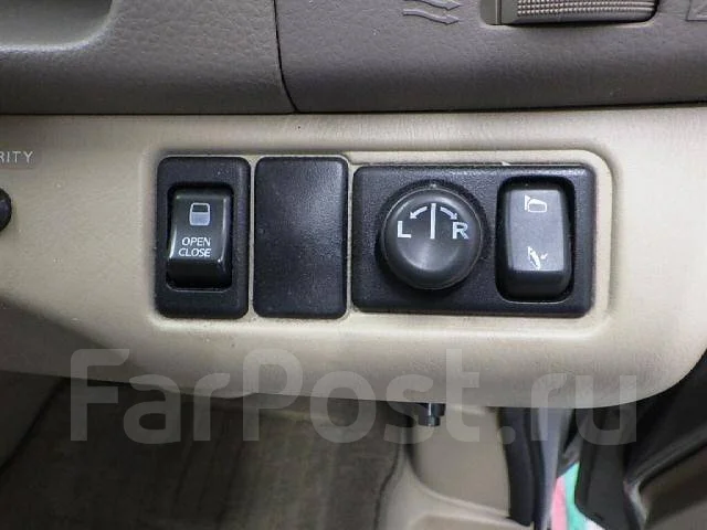 Nissan Serena. �������, 4wd, 2.0 (147��.�.), ������, 56����. ��, �/�, ��� ���. ��� ����� �� ������������ ����