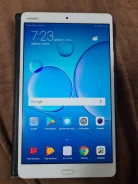 Huawei MediaPad M3 ����