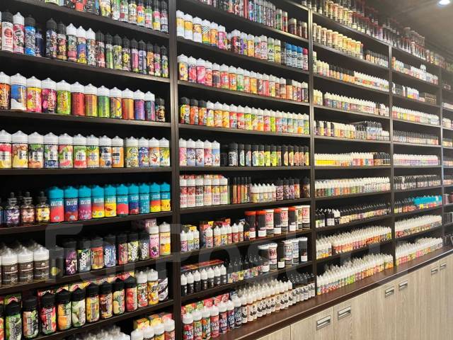 Вэйп рыбинск вейп. Вейпшоп форус. Сотрудники в паб требуются. Продавец в вейп шоп вакансии. Comasina район милана.