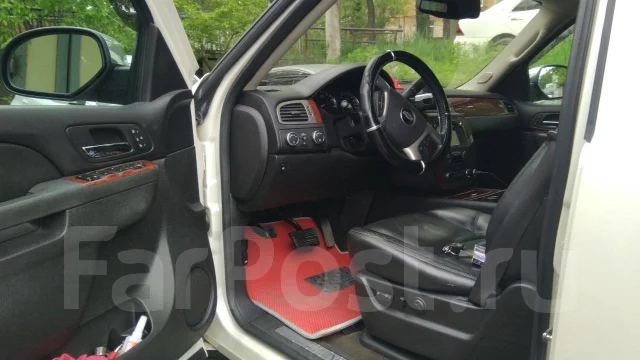 Chevrolet Tahoe. �������, 4wd, 5.3 (325��.�.), ������, 200 000����. �� ����