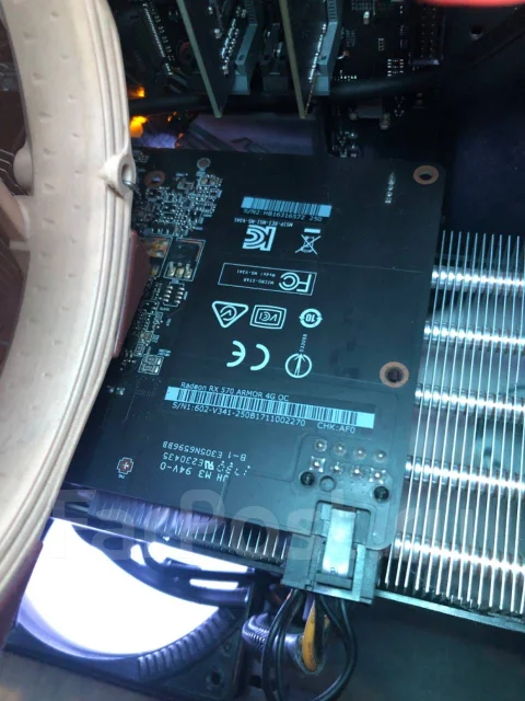 Radeon RX 570 ����