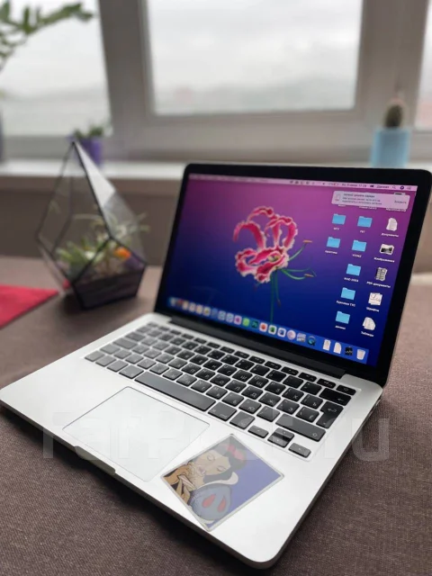 Apple MacBook Pro 13 2012 Late MD213. 13", 2,5����, ��� 8 ��, ���� 256���, WiFi: 1, Bluetooth: 1, ����������� �� 7��. ����