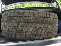 Bridgestone Blizzak VRX. �����������, 2016 ���, �/�, ����� 60 % ����