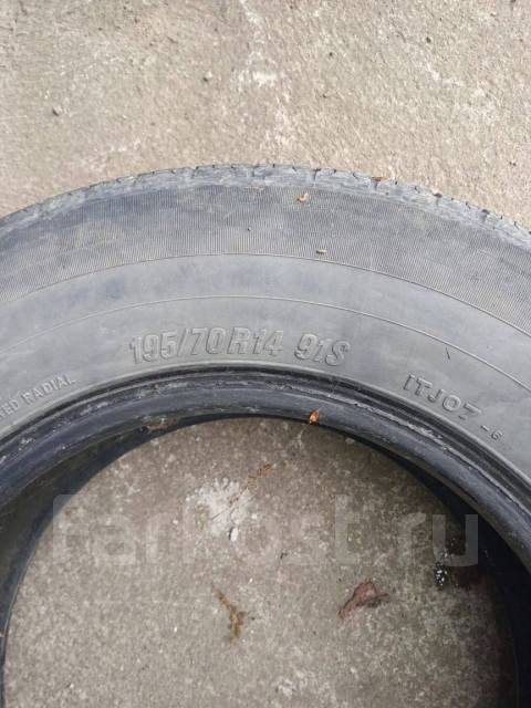 Продам шины 195/70/R14, 14", 1 шт, 195 мм, 70 %, радиальный, Toyo ...