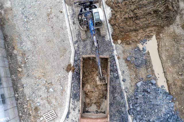 Благоустройство. Габионы. Монтаж габионов. Заборы из габиона брусчатка ...