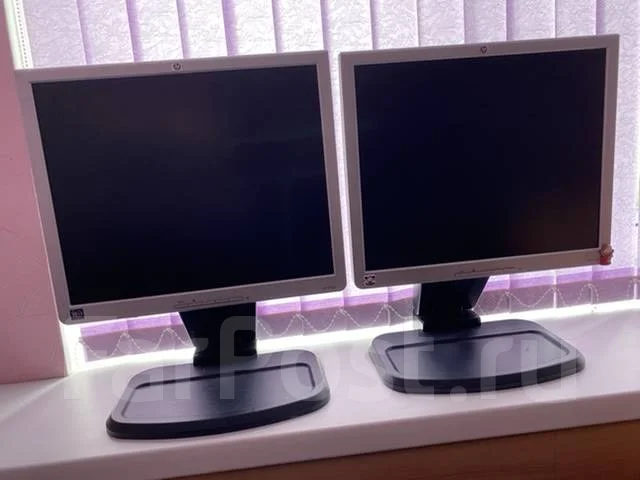 Продам монитор НР для компьютера, б/у, в наличии. Цена: 3 000₽ в Хабаровске