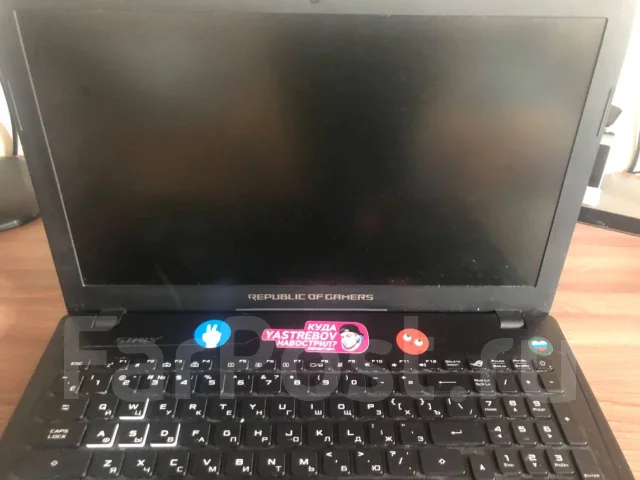 Asus ROG Strix GL553V. WiFi: 1, Bluetooth: 1 ����