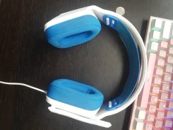 Logitech G335 ����