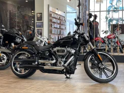 Harley-Davidson Breakout FXSB. 1 868����. ��., ��������, ���, ��� ������� ����