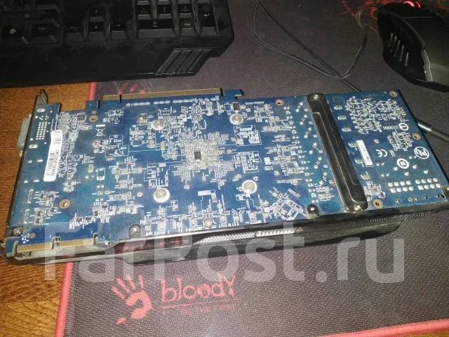 Radeon HD 7970 ����