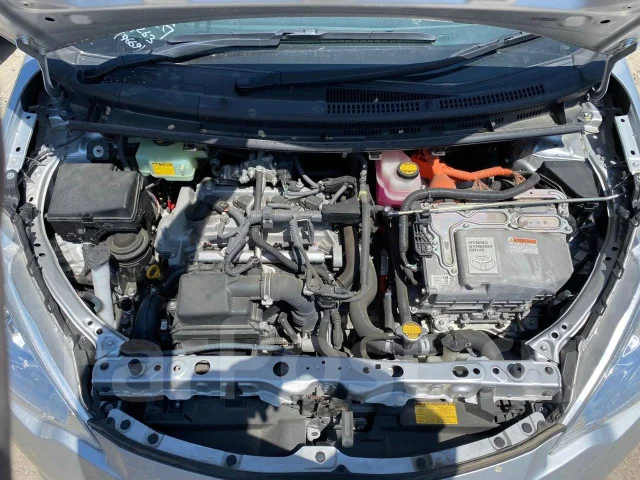 Toyota Aqua. NHP10, 1NZFXE ����